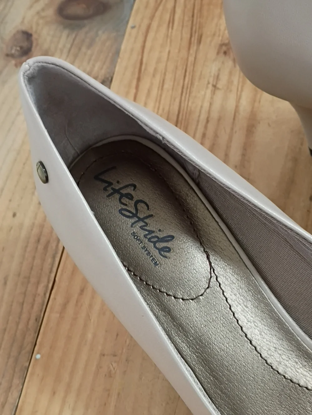 Life Stride Nude/Taupe Classic Mid Heel Pumps